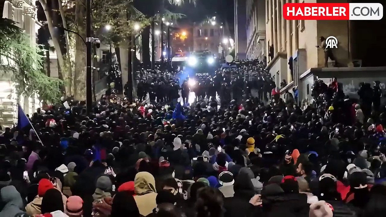 Gürcistan'da AB Müzakereleri Protesto Ediliyor