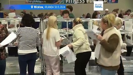 Contagem dos votos na Irlanda mostra resultados tripartidos