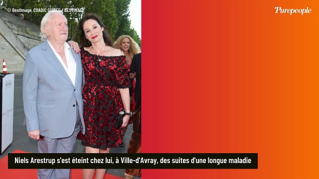 Il s'est éteint entouré de l'amour des siens : Isabelle, femme de Niels Arestrup et mère de ses jeunes jumeaux, s'exprime