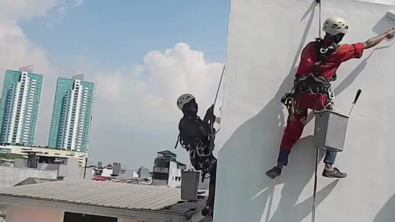 Jasa Pengecatan Gedung Bertingkat dan Perawatan Fasad di Jakarta