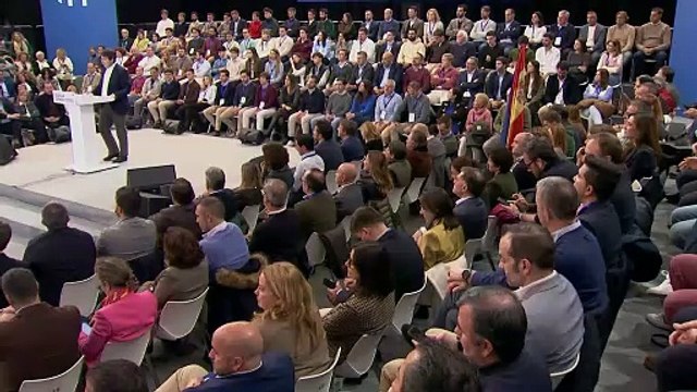 El presidente del PP de Castilla y León, Alfonso Fernández Mañueco, defiende la honestidad de la política municipal y reivindica el proyecto de Feijóo