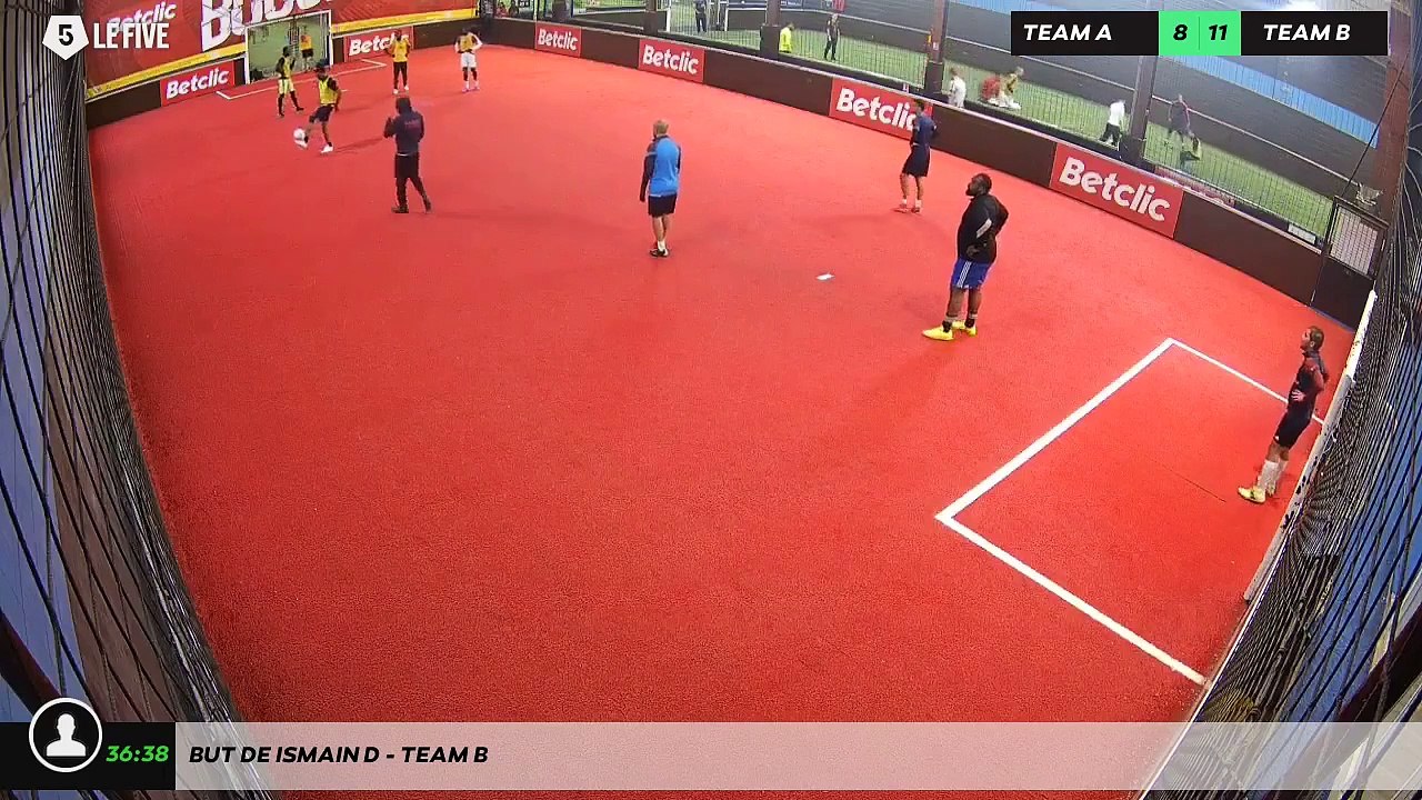 But de Ismain D - Team B