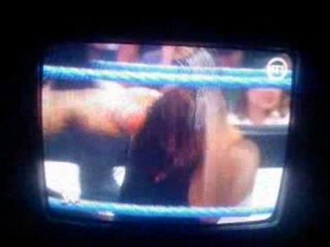 Undertaker vs Chavo Guerrero