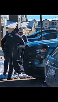 Así se llevaban detenido a Matías Garfunkel tras el violento episodio con Victoria Vannucci