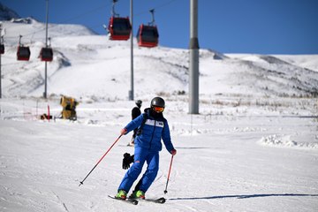 Türkiye'nin kayak cennetleri pist özellikleriyle göz dolduruyor