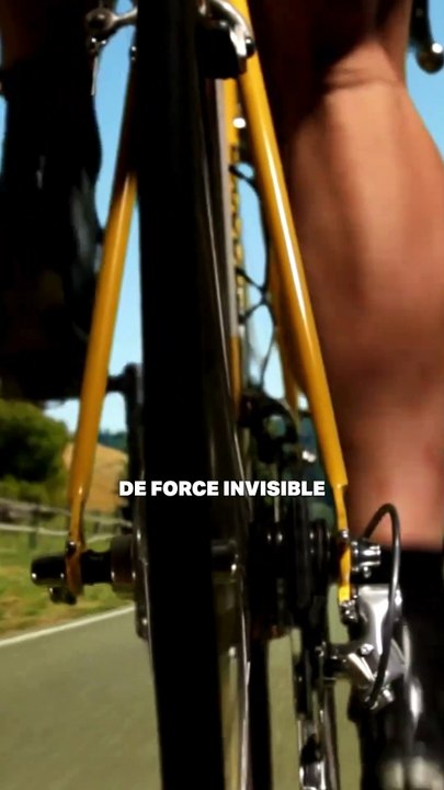 Comment les cyclistes tiennent-ils sur des roues aussi fines ?