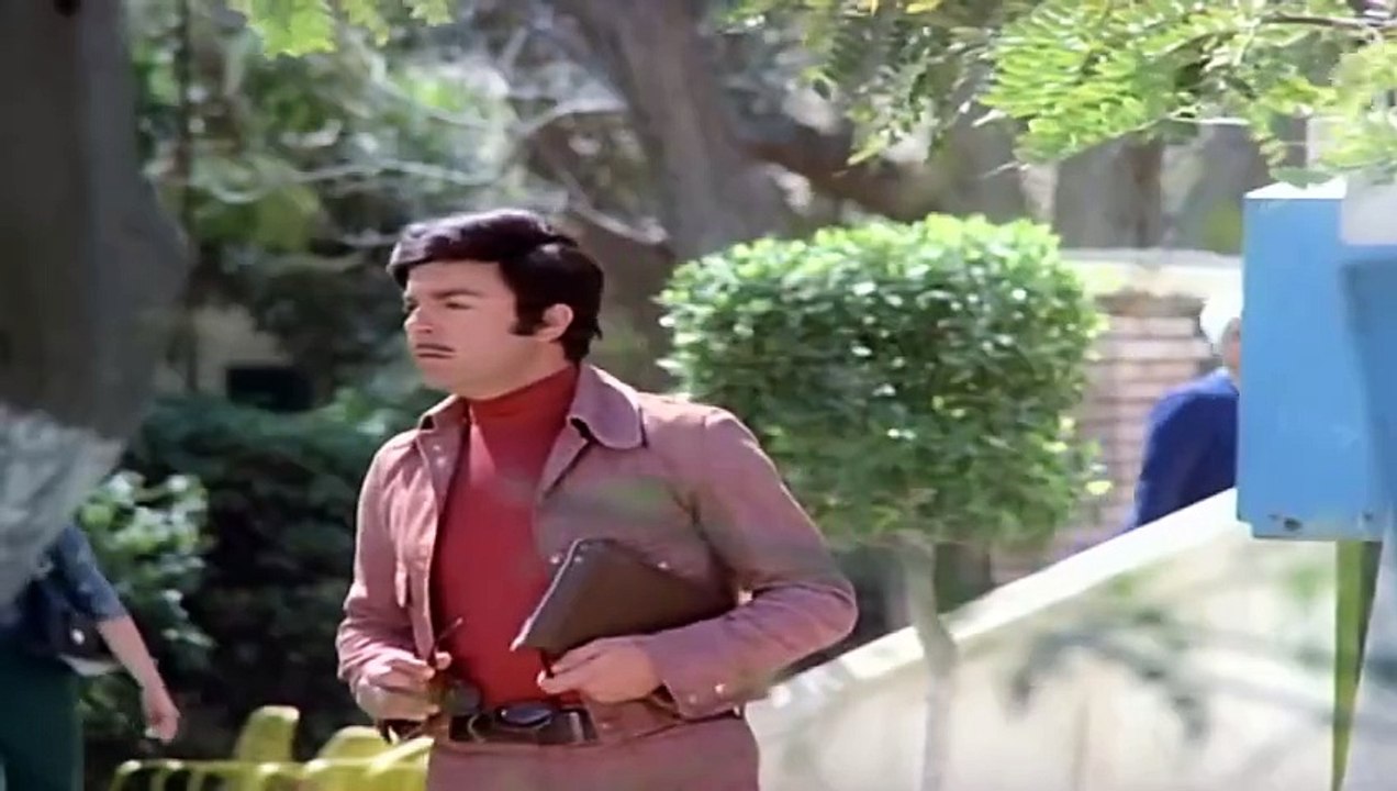 فيلم __ سيقان في الوحل __ 1976