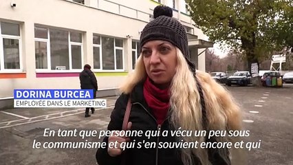Les Roumains nombreux aux urnes, l'extrême droite pleine d'espoir