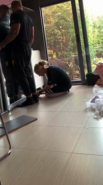 Η Τζούλια Νόβα και ο Μιχάλης Βιτζηλαίος φτιάχνουν από το μηδέν το δωμάτιο της κορούλας τους!