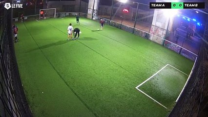 01/12 à 18:36 - Football Terrain 4 (LeFive P17)