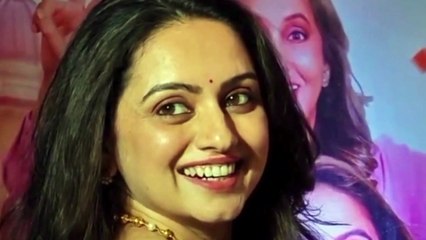 shruthi marathe cute video