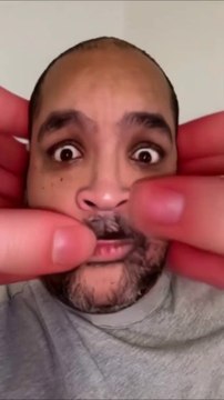 POV : quand l'intelligence artificielle transforme ma tête en pâte à modeler 🤔😅🤣