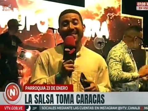 Caraqueños disfrutan del concierto La salsa toma los barrios en la parroquia 23 de Enero