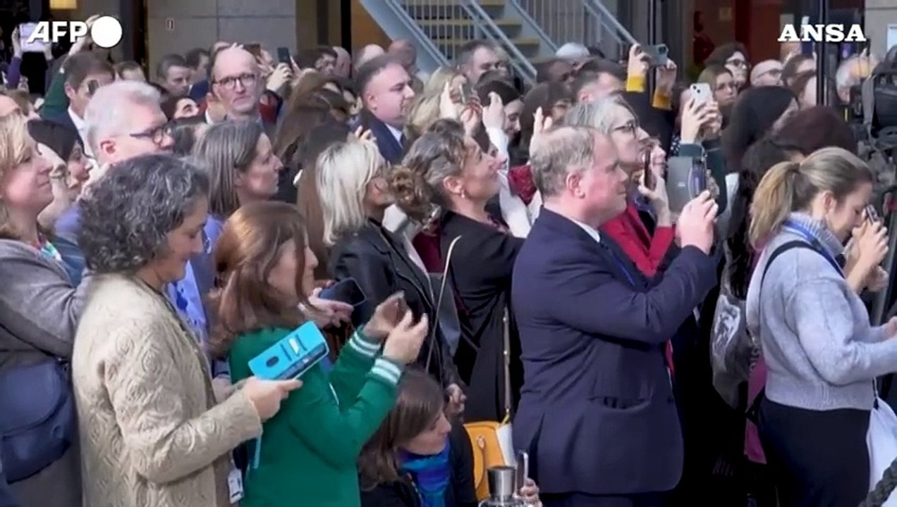 Consiglio europeo, il passaggio di consegne tra Charles Michel e Antonio Costa