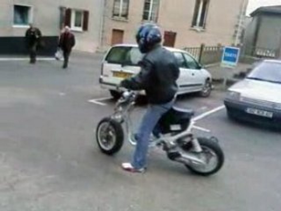 Petit burn devan chez mathis !!!