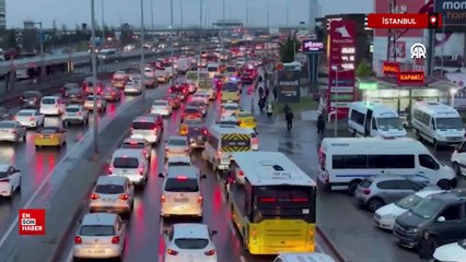 İstanbul'da hafta başı trafiği
