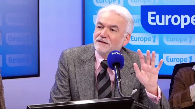 Motion de censure : «Jusqu'au bout, on a l'impression qu'elle ne sera pas votée», s'étonne Pascal Praud