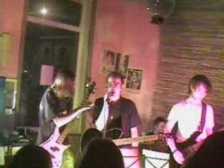 Belles demoiselles en concert avec le groupe dynamix