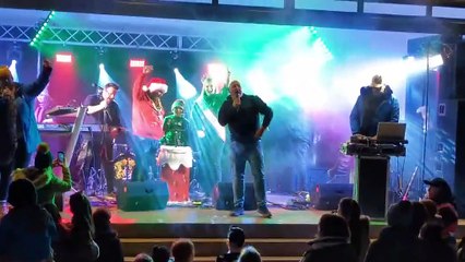 Newquay Christmas lights switch on 2024