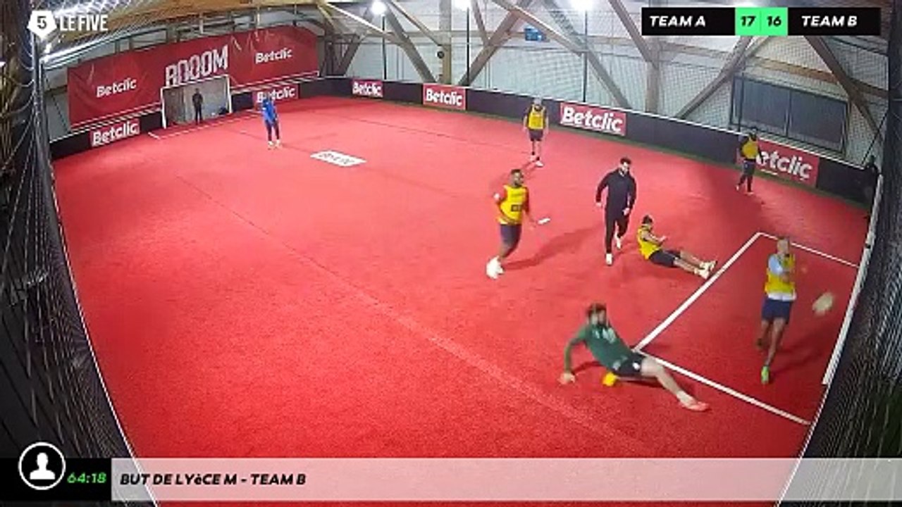But de Lyèce M - Team B