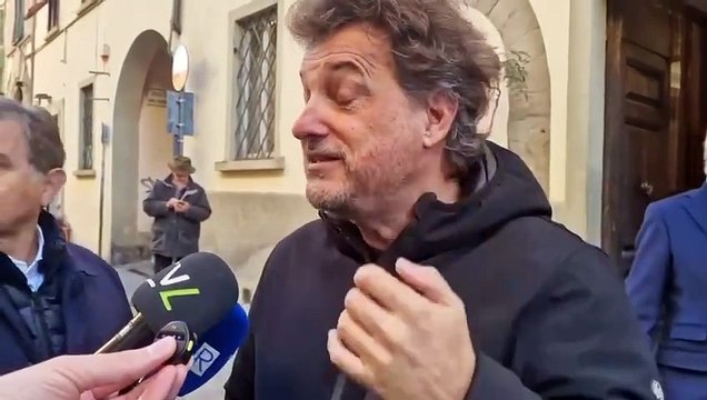 I funerali di Fernando Capecchi, agente delle star. Pieraccioni: Ci ha insegnato la semplicit?