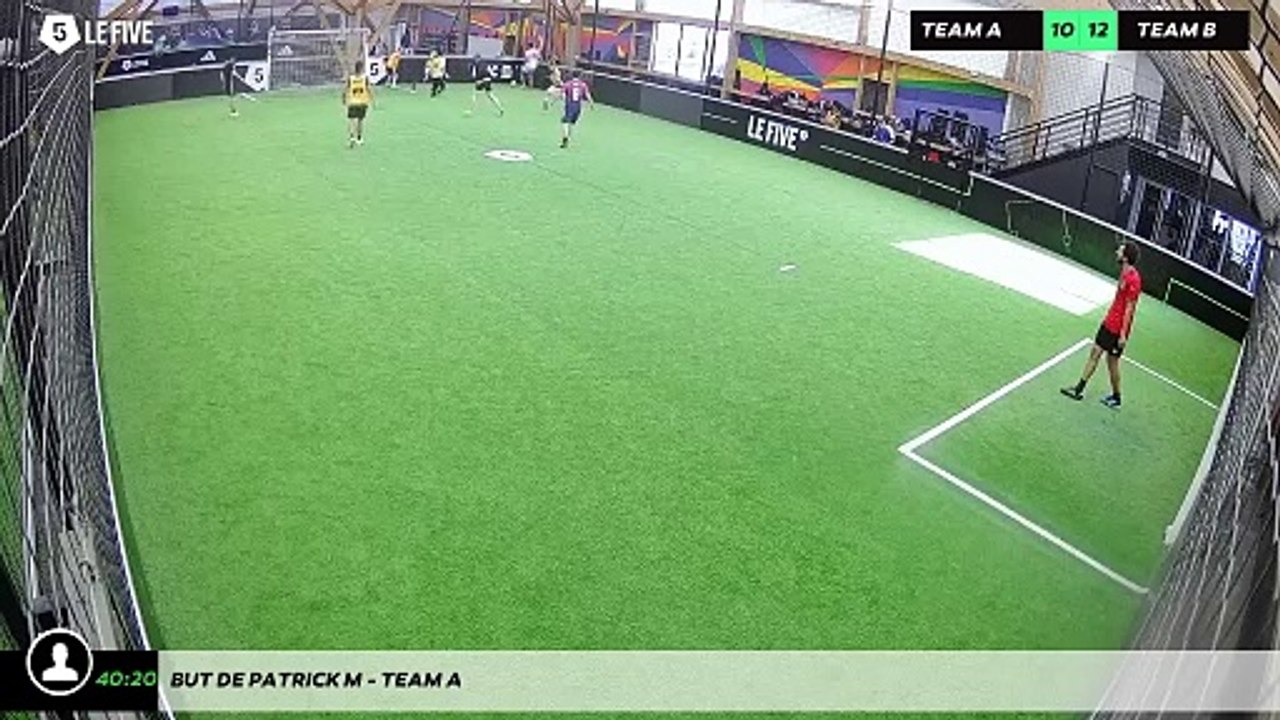 But de Patrick M - Team A