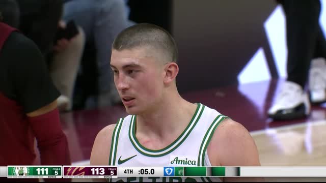 Pritchard's costly lane violation ices game for Cavs