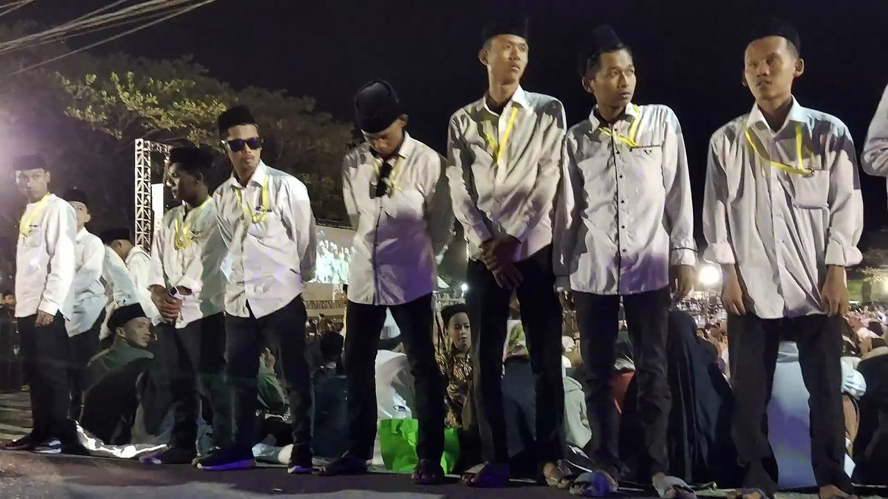 SANTRI PONDOK LIRBOYO