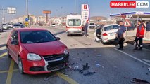 Aksaray'da Trafik Kazası: 1 Çocuk 2 Yaralı