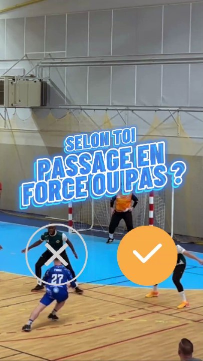 Selon toi passage en force ou pas ? 👀 #Handball #Hand #HandballPlayer #EPHB #Quiz