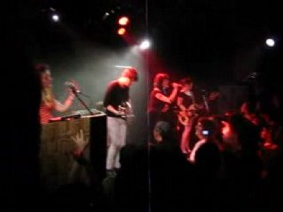 The Long Blondes Giddy stratospheres - La Maroquinerie