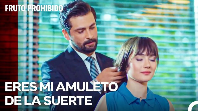 El Elegante Gesto De Alihan A Zeynep - Fruto Prohibido Capitulo 21