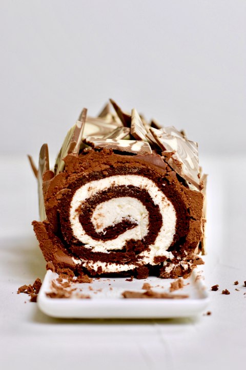 Bûche de Noël Trois Chocolats Sans Matériel | Recette Facile et Rapide de Bûche Légère et Gourmande