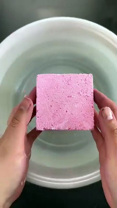 Hydrophobic and Dusty Gym Chalk Block