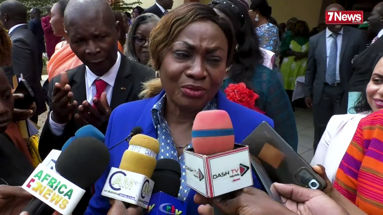 DES AFFAIRES SOCIALES POSÉES SUR UN COFFRE-FORT