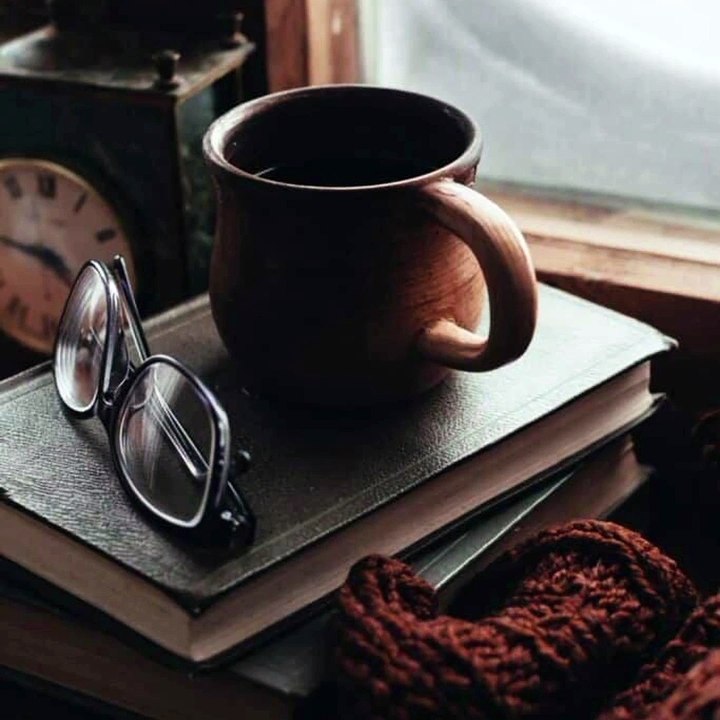 🤔☕️📚