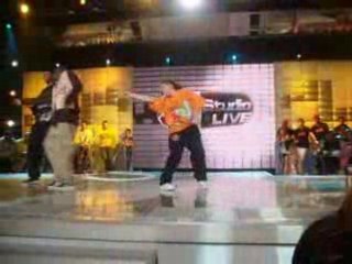 LAURA ET CRIMINALZ A NRJ STUDIO LIVE