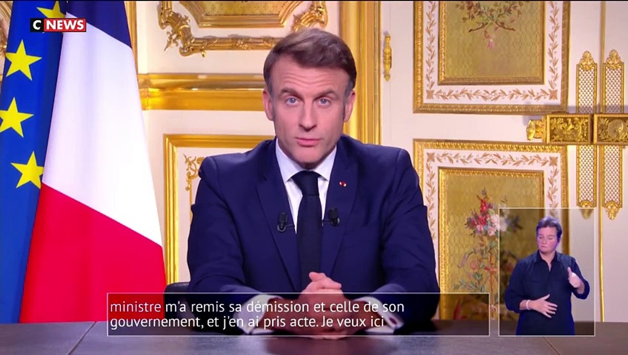Emmanuel Macron sur la dissolution: ""Ma décision de dissoudre n'a pas été comprise, mais vous avez pris votre responsabilité en votant "