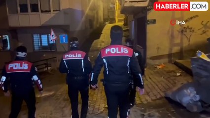 Bursa'da Yunus Timleri Metruk Binalara Operasyon Düzenledi