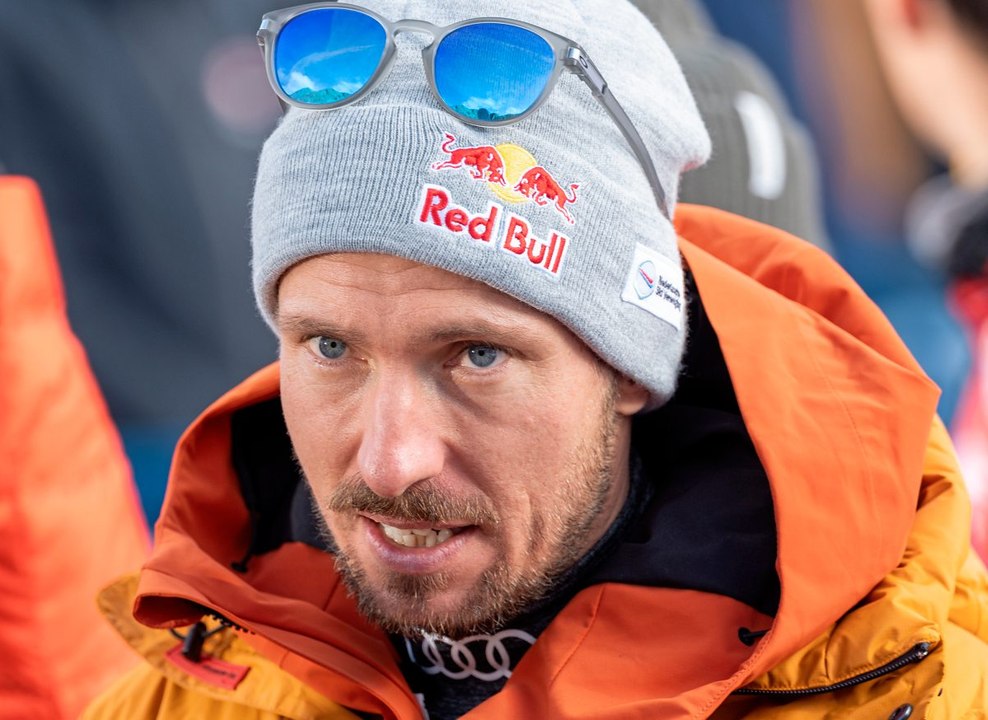 Hirschers Comeback endet mit schwerer Knieverletzung