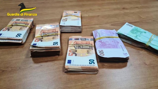 Residenza estera per evadere tasse: Gdf riconduce in Italia redditi per 12 milioni di cittadino straniero (03.12.24)