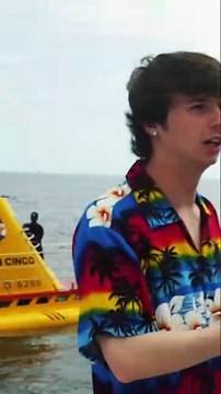 Exploring Ocean Depths_ Our Adventure in a Submarine