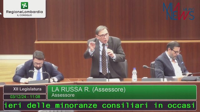 Lombardia, bagarre in Consiglio regionale: l'intervento di Romano La Russa scatena l'ira dell'oppisizione
