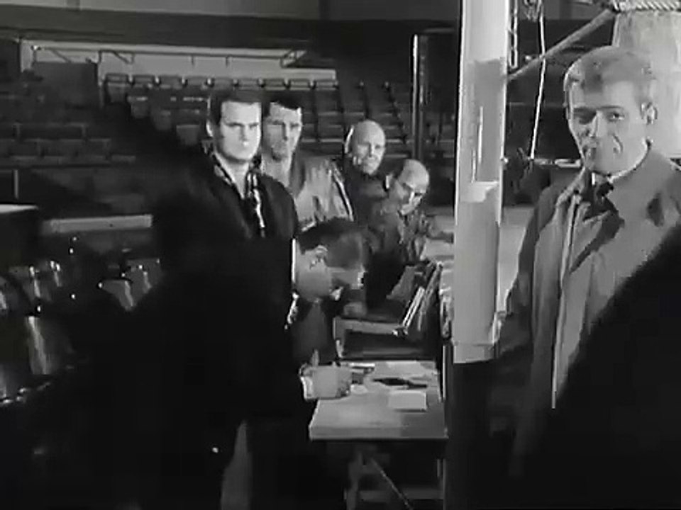 Ringer - Kommissar Brahm - Fünfzehn Gramm Para-Oxon (1967)