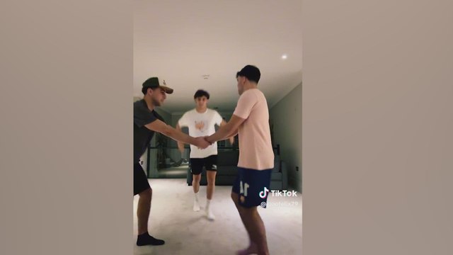 Joao Félix 'baila' tras jugar apenas 4 minutos en el último partido del Chelsea