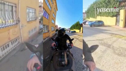 Yokuş çıkmaya çalışan yaşlı adama yardım eden motorcu: "İyi insanlar iyi ki varlar"