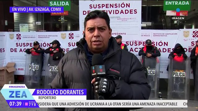 Elementos de la SSC CDMX permanecen en la Plaza Izazaga 89