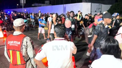 Multitudinaria caravana de migrantes busca llegar a EEUU antes de enero