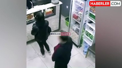 Çiğ köftecide genç kadını dakikalarca taciz etti