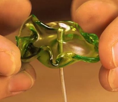 Reimagine plastic! Transforming plastic waste into new creations!